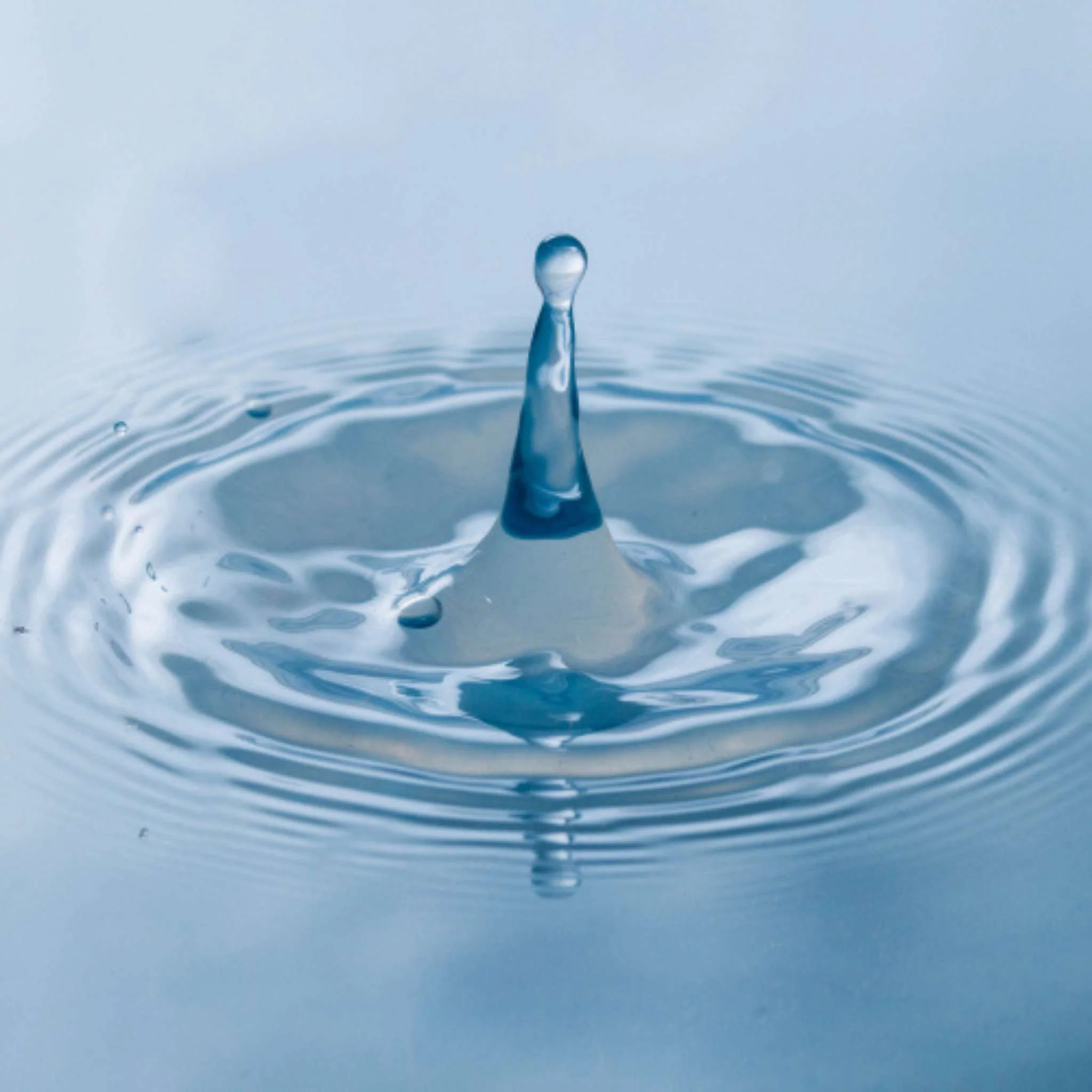 Bidestilliertes Wasser